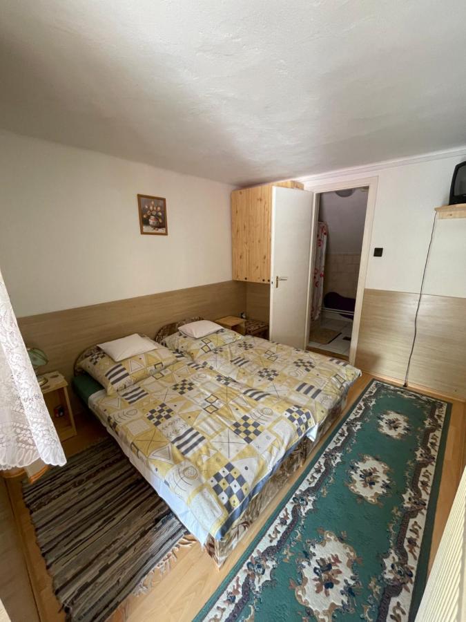Horvath Vendeghaz Hotel Monosbel Luaran gambar