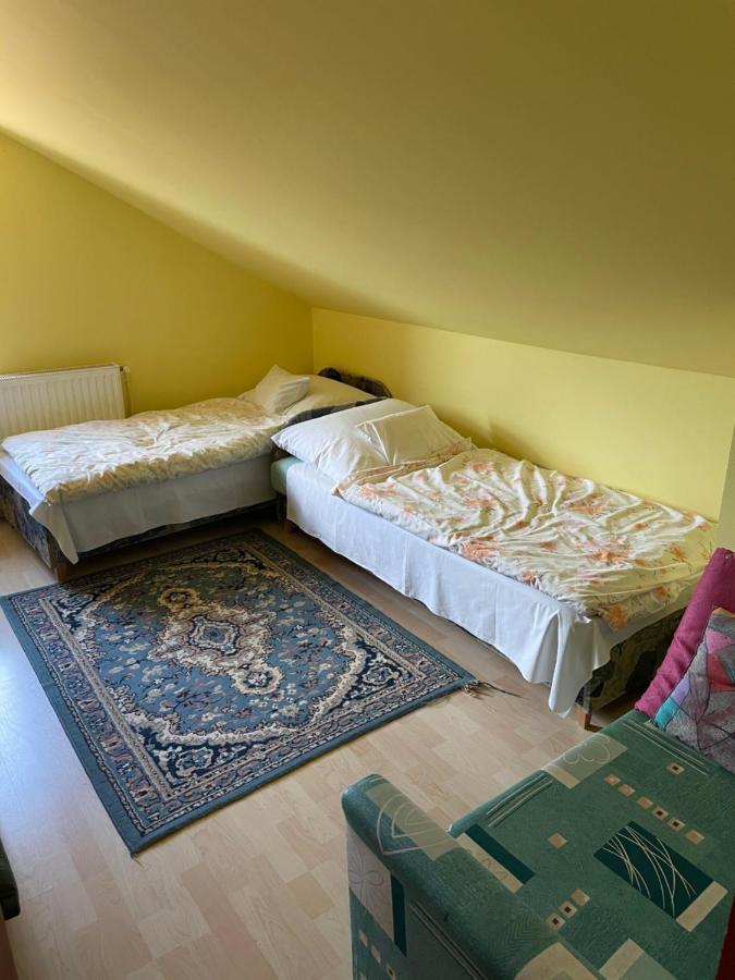 Horvath Vendeghaz Hotel Monosbel Luaran gambar