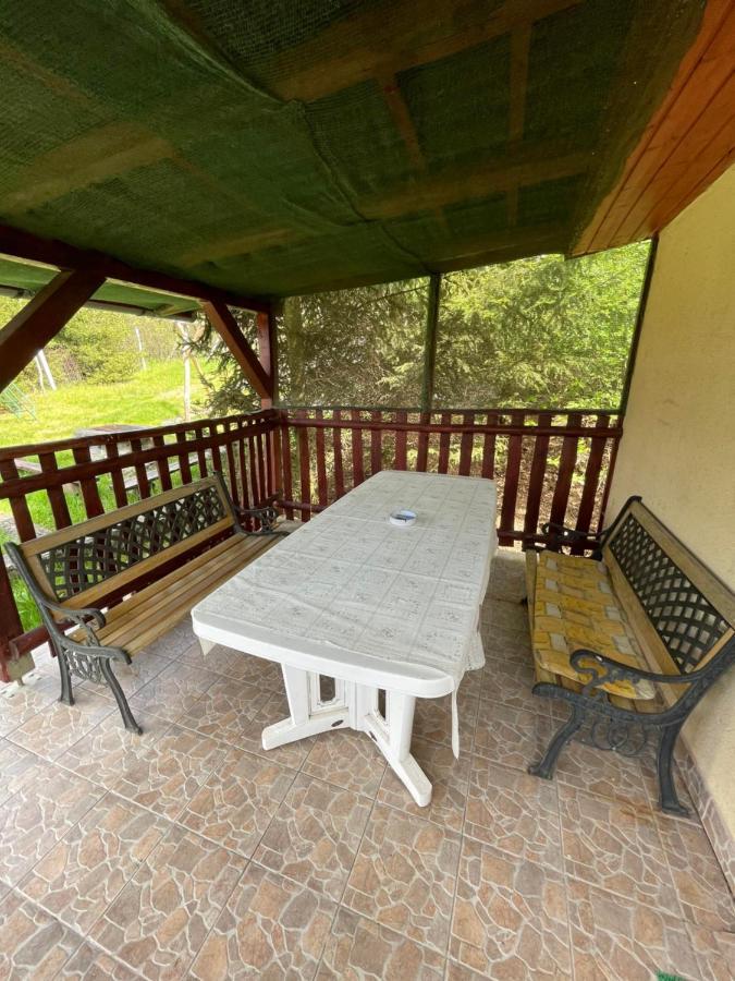 Horvath Vendeghaz Hotel Monosbel Luaran gambar