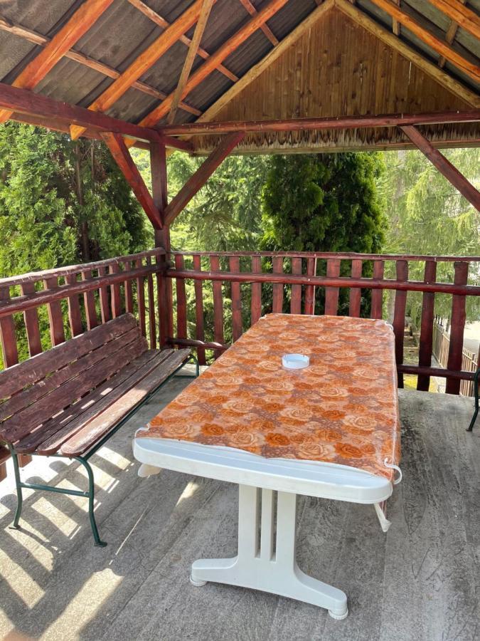 Horvath Vendeghaz Hotel Monosbel Luaran gambar