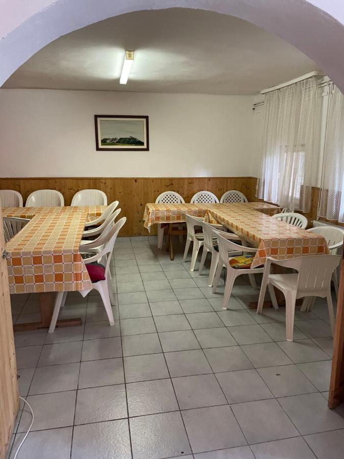 Horvath Vendeghaz Hotel Monosbel Luaran gambar