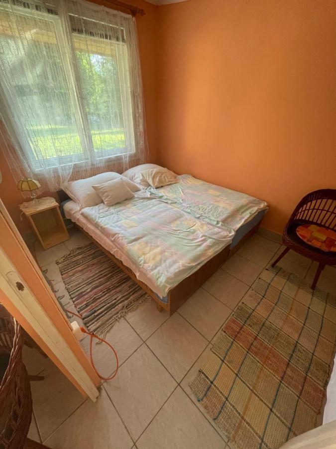 Horvath Vendeghaz Hotel Monosbel Luaran gambar